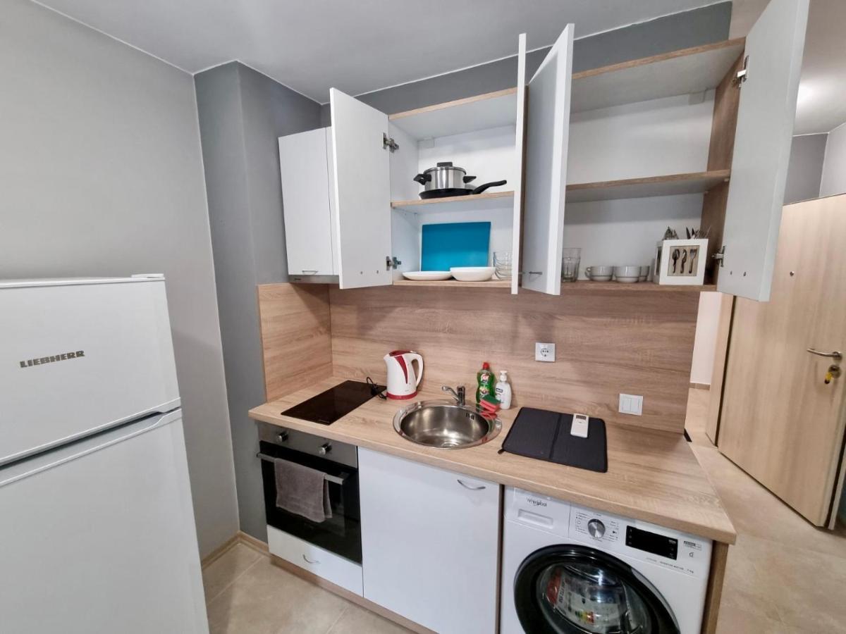 Family Apartments София Экстерьер фото